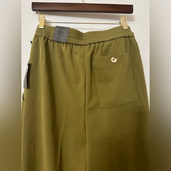 NWT One by Chapter One Wide Leg Trousers Size M - Picture 5 of 6